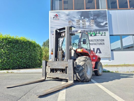 Carreta elevadora todo terreno - M50-2 H