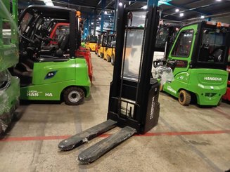 Stacker com condutor a pé Hangcha CDD16-XT1-SI