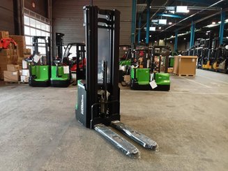 Stacker com condutor a pé Hangcha CDD20 XT1-SI
