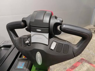 Stacker com condutor a pé Hangcha CDD12-XT1-SiL