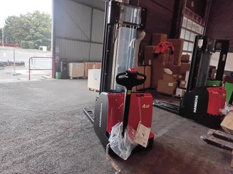Stacker com condutor a pé Hangcha CDD12-AC2-L