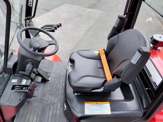 Carreta elevadora todo terreno Hangcha TT35-2 (CPCD35-X2W98E-RT2)