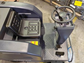 Varredor industrial Hangcha B1350i (JSSD1350-BC6J-I)