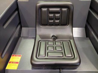 Varredor industrial Hangcha B1900i (JSSD1900-BC6J-I)