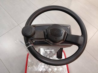 Lavadora aspiradora Hangcha X75i (JSXD75-XL6-STI)