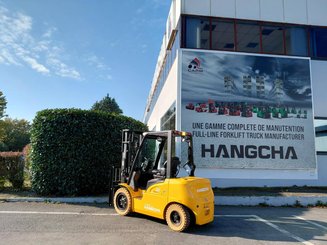 Empilhador de contrapeso 4 rodas Hangcha XE30i ( CPD30-XEY2HA-SI )