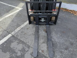 Empilhador de contrapeso 3 rodas Hangcha A3W15 ( CPDS15-AC8G )