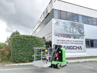 Plataforma com mastro vertical Hangcha HV120AJ - 2