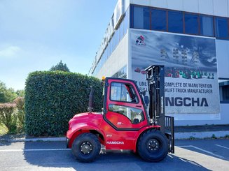 Carreta elevadora todo terreno Hangcha TT35-4 ( CPCD35-XW33C-RT4 )