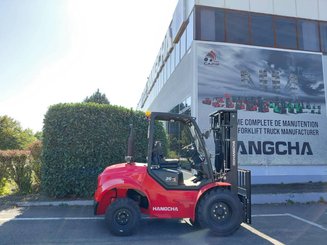 Carreta elevadora todo terreno Hangcha TT35-2 (CPCD35-X2W98E-RT2) - 5