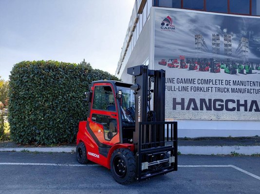 Empilhador de contrapeso 4 rodas Hangcha XF35D-2 (CPCD35-X2H7F1) - 1