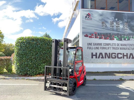Empilhador de contrapeso 4 rodas Hangcha XF35D-2 (CPCD35-X2H7F1) - 1