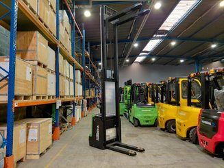 Stacker com condutor a pé Hangcha CDD12-XT1-SI