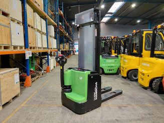 Stacker com condutor a pé Hangcha CDD12-XT1-SI