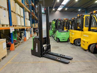 Stacker com condutor a pé Hangcha CDD12-XT1-SI