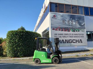 Empilhador de contrapeso 4 rodas Hangcha AE18i (CPD18-AEY2-I) 