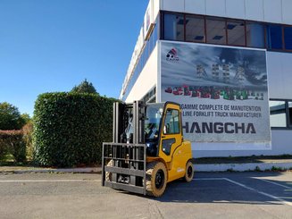 Empilhador de contrapeso 4 rodas Hangcha XE50i-500