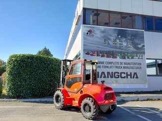 Carreta elevadora todo terreno Hangcha TT30-4 - 3