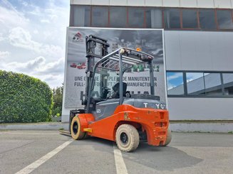 Empilhador de contrapeso 4 rodas Toyota 8FBMT50 - 2