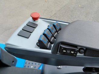 Empilhador de contrapeso 4 rodas Hangcha XE30i ( CPD30-XEY2HA-SI )