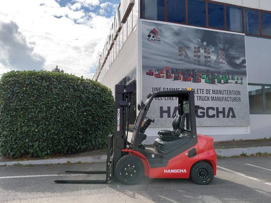 Empilhador de contrapeso 4 rodas Hangcha XF25D-2 (CPCD25-X2H7F1) - 1