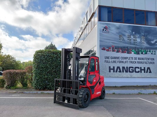 Empilhador de contrapeso 4 rodas Hangcha XF50D-2 (CPCD50-X2XH8F) - 1