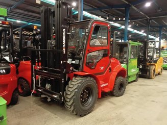 Carreta elevadora todo terreno Hangcha TT30-2 (CPCD30-X2W98E-RT2)
