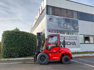 Carreta elevadora todo terreno Hangcha TT30-2 (CPCD30-X2W98E-RT2)