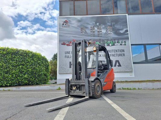 Empilhador de contrapeso 4 rodas Fenwick H30 T - 02 - 1