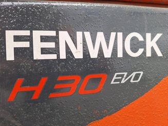 Empilhador de contrapeso 4 rodas Fenwick H30 T - 02 - 16