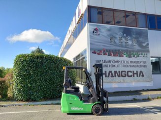Empilhador de contrapeso 3 rodas Hangcha XC3-20i (CPDS20-XCY2G-SI)