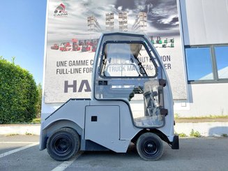 Trator agrícola Tecna VTA10