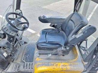 Empilhador de contrapeso 4 rodas Yale GDP18VX - 9