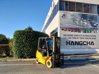 Empilhador de contrapeso 4 rodas Hangcha XE18i (CPD18-XEY2HA-SI) 