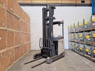 Empilhador retráctil Crown ESR 5260-14 OPT 2