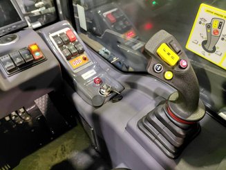 Carregadeira telescópica Manitech T150H