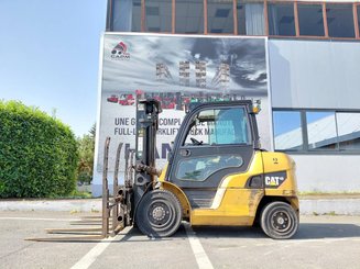 Empilhador de contrapeso 4 rodas Caterpillar DP40N - 2