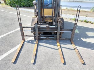 Empilhador de contrapeso 4 rodas Caterpillar DP40N - 12