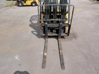 Empilhador de contrapeso 3 rodas Caterpillar EP16KT