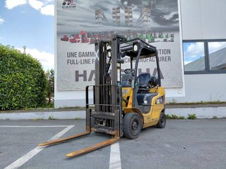 Empilhador de contrapeso 4 rodas Caterpillar GP18N