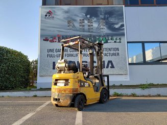 Empilhador de contrapeso 4 rodas Caterpillar GP18NTD