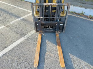 Empilhador de contrapeso 4 rodas Caterpillar GP18NTD