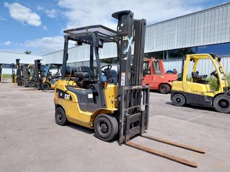 Empilhador de contrapeso 4 rodas Caterpillar GP18NTD