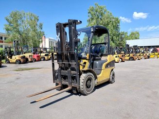 Empilhador de contrapeso 4 rodas Caterpillar GP25N