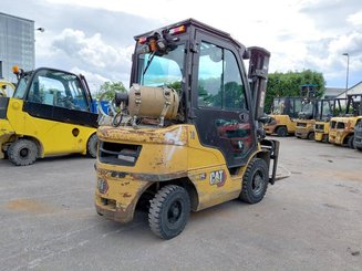 Empilhador de contrapeso 4 rodas Caterpillar GP25N2