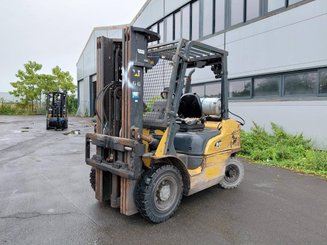 Empilhador de contrapeso 4 rodas Caterpillar GP25NTD