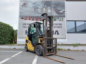 Empilhador de contrapeso 4 rodas Caterpillar GP25NTD