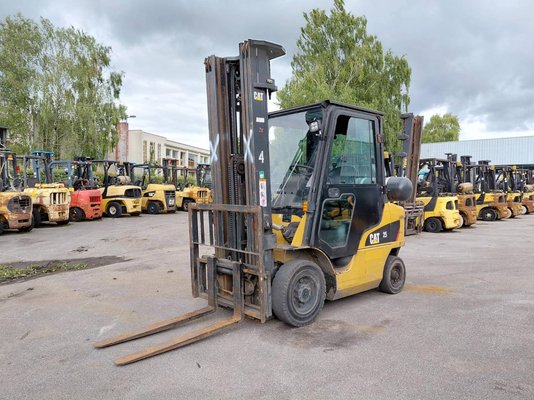 Empilhador de contrapeso 4 rodas Caterpillar GP25NTD - 1