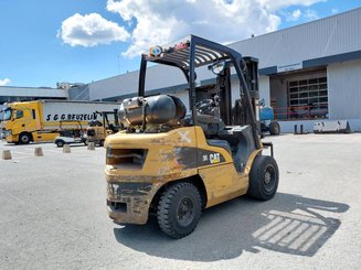 Empilhador de contrapeso 4 rodas Caterpillar GP30N