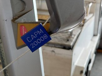 Porta-paletes eléctrico com condutor transportado Caterpillar NPV20N